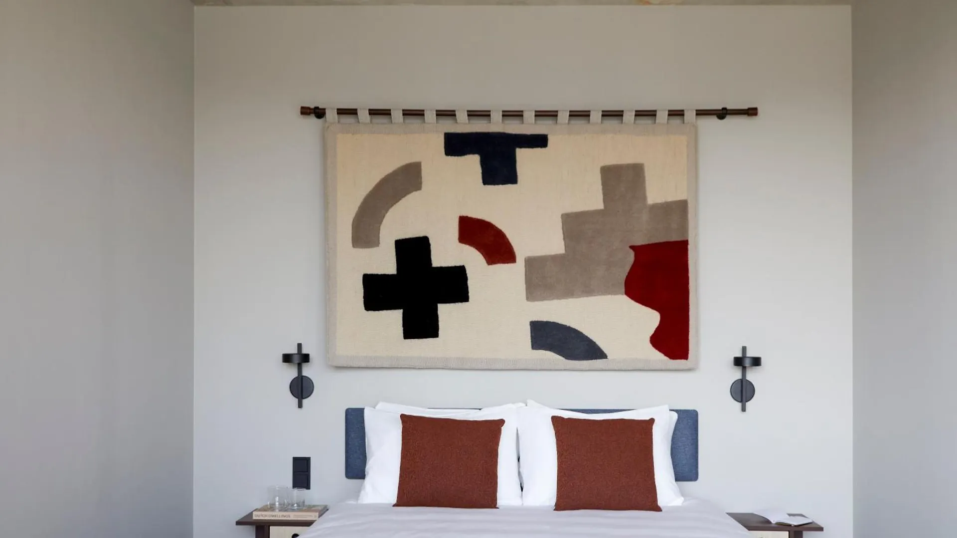 Bob W Amsterdam Noord Aparthotel
